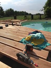 Pool Selber Aufbauen Holzterrasse Holzdielen Terrasse Schwimmbad Designs