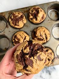 Healthy Chocolate Peanut Butter Banana Muffins Rachlmansfield Recipe Peanut Butter Banana Muffins Healthy Chocolate Healthy Sweets