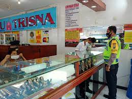 We did not find results for: Piket Patroli 802 Giatkan Patroli Ke Pertokoan Mas Wahyu Trisna Porong