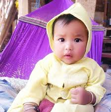 DONALD TRAMP" Giving Everyone Christmas Gift At 22th' December...2024...USA