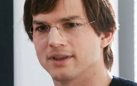 This week at the teen choice awards, popular actor and tech investor ashton kutcher (christopher ashton kutcher) described 3 amazing things i learned when i was chris.kutcher plays steve jobs in the upcoming film jobs (opening this week). This Is The First Trailer For The Steve Jobs Movie Starring Ashton Kutcher Video Dottech