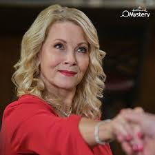 Donna Florian's Instagram, Twitter & Facebook