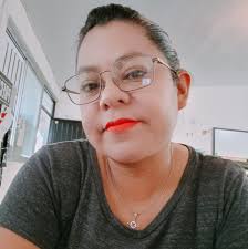 TÉENEK O HUASTECOS ACTUALES Huasteco es el nombre que, en tiempos  prehispánicos, los mexicas dieron a los téenek; los huastecos habitan  principalmente en los estados de San Luis Potosí y Veracruz; los