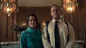 The Handmaid S Tale Season 3 Actor Christopher Meloni Says Co Star Elizabeth Moss Had A Lot To Say Fox News Handmaid S Tale Elizabeth Moss Actors