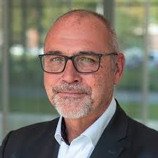 WENN NICHT JETZT, WANN DANN?