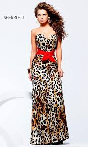 Dress Your Body Prom Mafia Saker Att Kopa