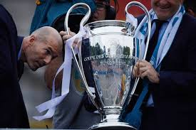 Chelsea missed chances in madrid and they squandered a heap of them in the second leg here thibaut courtois and real madrid defenders see timo werner poach the chelsea opener after kai. At Real Madrid The Champions League Can Still Slip Away The New York Times