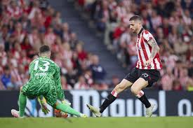 Nicki mamma sol brown intro - Went to see the Apple @Geisha