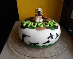 Torta Di Compleanno Con Cane Da Caccia Cartolelya Torte Di Compleanno Torte Compleanno