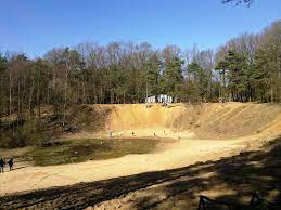 The area is ideal for long walks or bicycle rides along the marshes, moors and forests. Molecaten Park De Leemkule Mapio Net