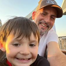 Streaker Amplification