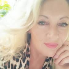 Sandra van den Broeke (@sandra.vandenbroeke.7) • Facebook