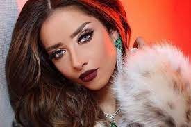 صدمت المطربة اليمنية بلقيس فتحي جمهورها بإعلانها انفصالها عن زوجها سلطان عبد اللطيف. D4m9mnwqr9ax M