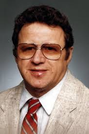 Scott Sauter's Instagram, Twitter & Facebook