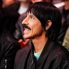 Algunas fotos del show de anoche en Wheatland 🇺🇲 🏟️ Toyota Amphitheater  🇺🇲 Wheatland, California 📅 02 Junio 2024 📸 @christuitephoto + Nathaniel  Levine #RedHotChiliPeppers