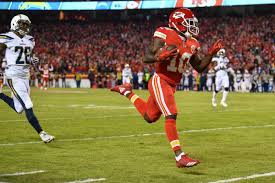 Tyreek Hill's blazing speed shouldn't take away how much he has improved at  the WR position - The Athletic