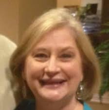 Having my 14 year old husky at my wedding was the most special thing ever!  Looking back at these pictures make me so happy.💖.