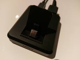 When does the led on the nintendo switch dock light up? Nintendo Switch S Dumb Dock Gets Beaten By Hyper Portable Nyko Option Ars Technica