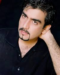 ہم ناظرین ٹی وی ڈراموں میں نظر آ نے والے چہروں کے مداح ہوتے ہیں اور ان کو  ہی یاد رکھتے ہیں ، لیکن ان ڈراموں کی تیاری میں پس پردہ محنت