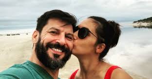 Rafa cavada | journalist wife fiorella choca confirms. La Emotiva Foto Familiar Con La Que Rafael Cavada Sorprendio En Redes Sociales Chilevision