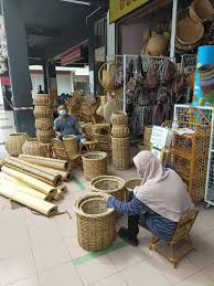 Our handicraft items come with our personal guarantee along with a certificate of authenticity. Fatin Sarawak Handicrafts Home Facebook