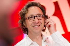 Roberto Alagna est l'invité de Stéphane Bern dans A La Bonne Heure