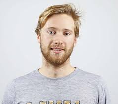 Pierre Dumouchel Rouge et Or Athlétisme