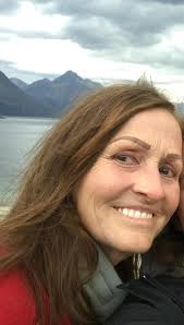 Introduction and love for iceland travel