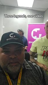 Friday vibes with @The GrooveMaster 🇿🇦 🇿🇦 and Gibbs! How's your weekend  going?