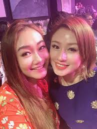 Carrie Lee ( 李诗琪) added a new photo.