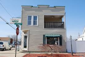 The Lobo Lounge Corner Of Edgar St And Louisiana St Evansville In Architect The Others Movie Filming Locations