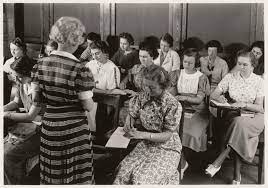 Business Education For Women At Harvard The Early Years Harvard Business School College Management Business Education