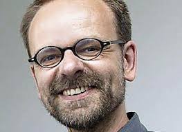 In zwölf Stunden durch 5000 Jahre Baukunst