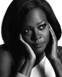 Beautiful Black And White Photos Of Celebrities Striking Black And White Portraits Of Celebrities At The Golden Globes 2017 Black And White Portraits Viola Davis Celebrities Female