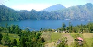 Hasil gambar untuk danau batur