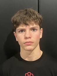 Panthers qualify seven for 5A state wrestling