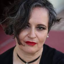 Alessandra Catania: Storytelling your Business to Engage your Prospects and  Clients /Ep2685