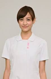 165160 400 jpg 259 400 ピクセル 山本美月 ナース モデル