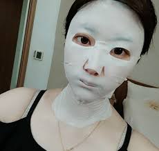 日本🇯🇵hirosophy鱼子酱面膜#特价中 平时代购Rm390 现在下单Rm299《特价打折尽快下单，随时恢复原价》  买过的顾客，赶紧趁打折吨货起来