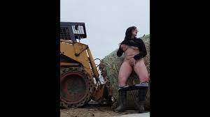Farm Girl Plays with her Equipment - Pornhub.com