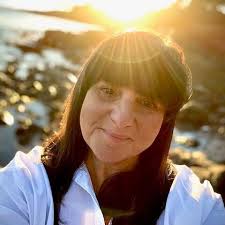 Unapologetic: Shedding Inauthenticity To Become Uniquely You eBook :  Ashwin, Tarsh, Polglase, Amanda, Scalisi, Claudia , Burgess, Helen, Bengs  Keller, Nadine, Brown, Natali, Wild, Naomi , Wolfenden, Odelle, Maude,  Jassie, Hockings, Penny,