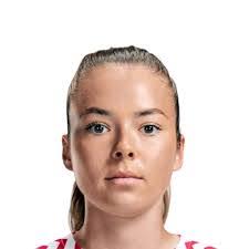 Julia Pollak's Instagram, Twitter & Facebook