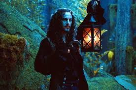Https Www Aceshowbiz Com Images Still Peter Pan 11 Jpg Jason Isaacs Peter Pan Movie Peter Pan