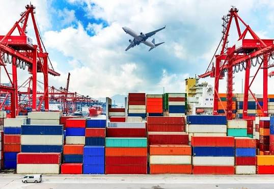 Bộ chứng từ xuất khẩu hàng hóa từ Việt Nam sang Trung Quốc gồm những gì?