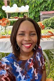 Clean your bum bum this way after visiting the toilet 💩 It is called a  BIDET 🚿 women, do this and you'll say goodbye to Urinary Tract Infections 