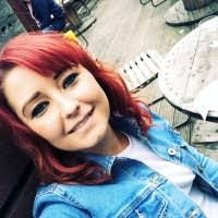 Holly Grundy's Instagram, Twitter & Facebook