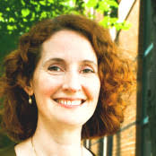 Melissa Van's Instagram, Twitter & Facebook