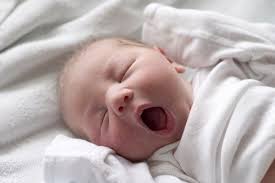 Newborn Care Tips Tricks From Nurses Honestbaby Honestly The Honest Company Blog Cute Baby Pictures Baby Photo Books Baby Magazine