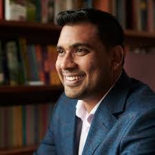 Tim Waring's Instagram, Twitter & Facebook