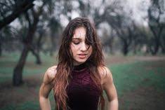 Talitha luke eardley is an english actress known for her role in game of thrones and daria in wrong.winner on hectic nine9 sing off competition 2016 2nd place at the suidoosterfees talent search 2016. Talitha Luke Yardely Hot Photos Awesome Photos Of Talitha Luke Eardley Richi Gallery Filmografia Nagrody Biografia Wiadomosci Ciekawostki